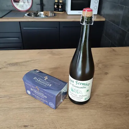 La Vie Est Belle Nyaraló Domjean