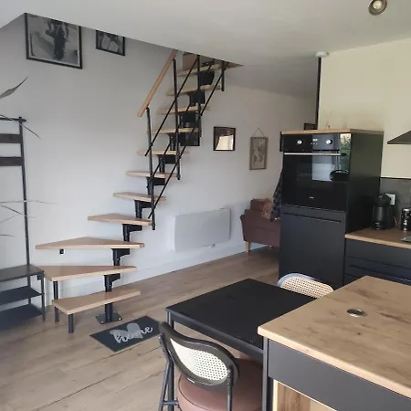 La Vie Est Belle * Domjean