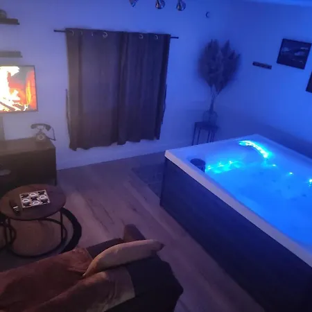 La Vie Est Belle Hébergement de vacances Domjean