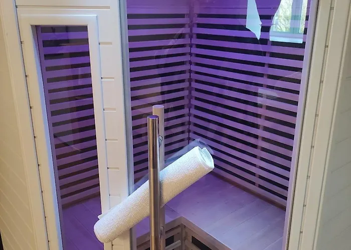 La Vie Est Belle Hébergement de vacances Domjean